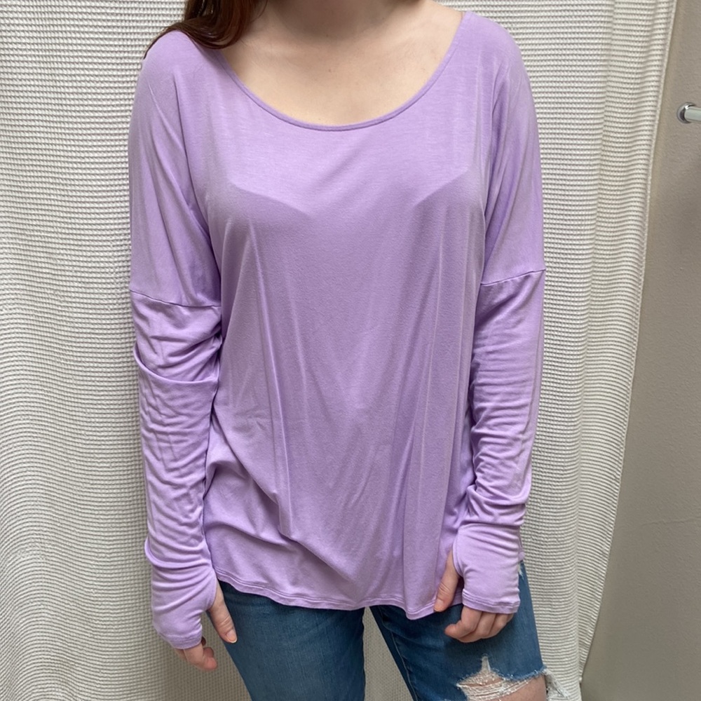 Women’s C9 by Champion Yoga/Athleisure open back long sleeve lavender top Size M